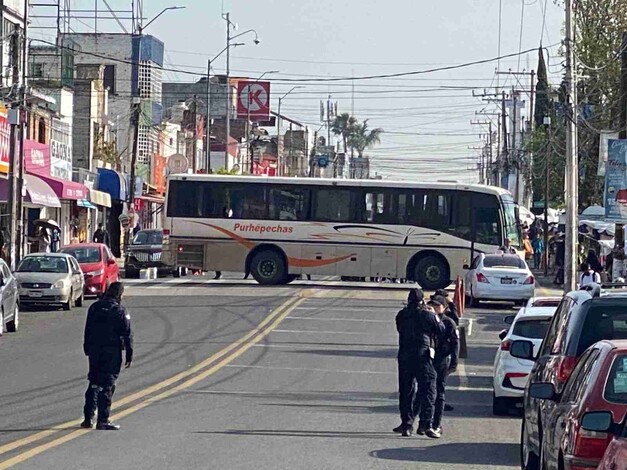 ”Sí hay diálogo con normalistas”: autoridades educativas tras protestas en Morelia