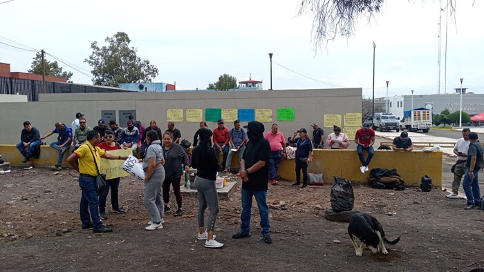 Siguen manifestaciones de personal de custodia en centros penitenciarios