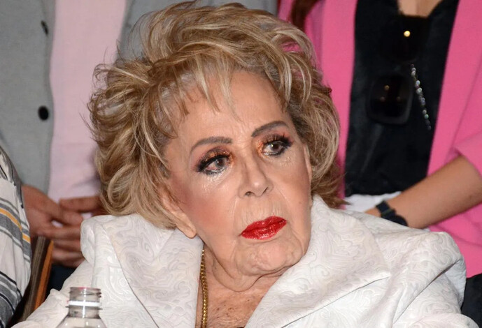 Silvia Pinal es hospitalizada por problemas cardíacos