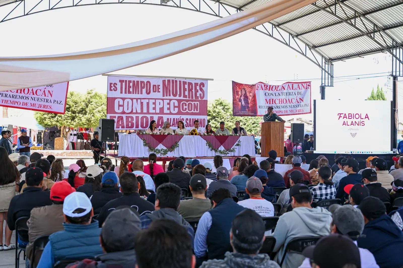 Sindicato de Electricistas cierra filas con Fabiola Alanís