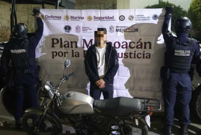SSP asegura a una persona con motocicleta robada y a una mujer con droga en Zamora