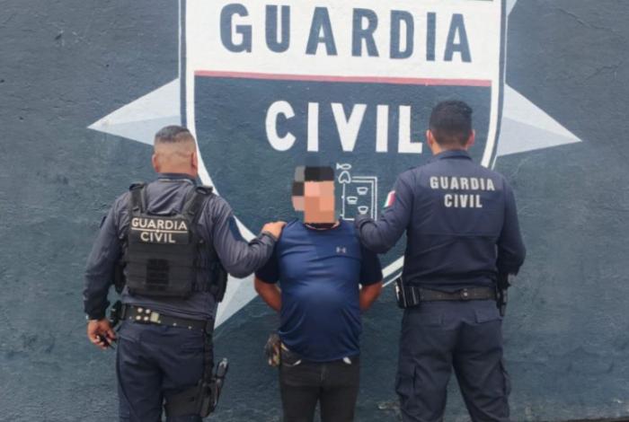 SSP detiene a hombre en portación de tres armas de fuego hechizas en la colonia Tres Puentes