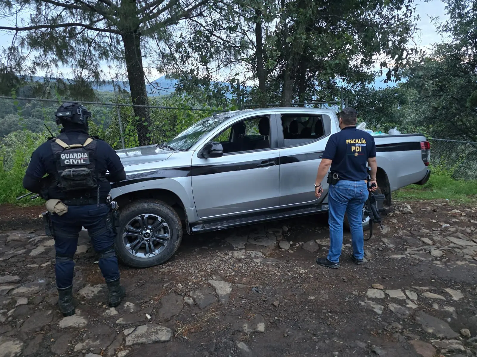 SSP y FGE aseguran 4 vehículos robados en Tingambato