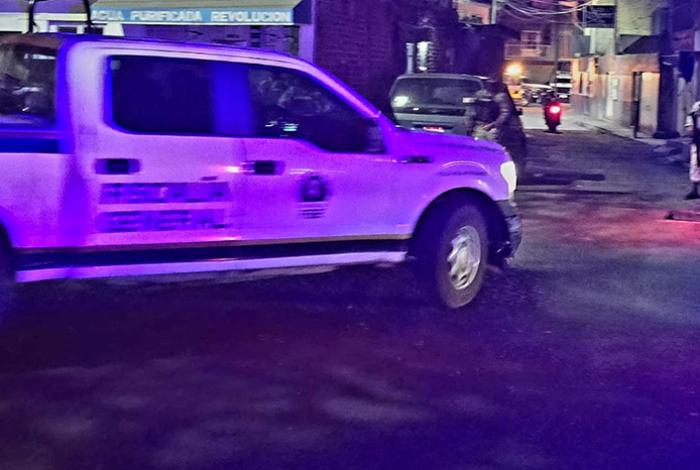 Sujetos armados irrumpen en vivienda y balean a dos en Jacona; hay un muerto