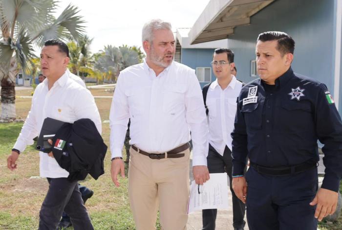 Supervisa Bedolla en Coahuayana, atención a víctimas