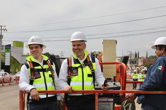 Supervisa Bedolla puente de Villas del Pedregal; destaca beneficio para 125 mil habitantes