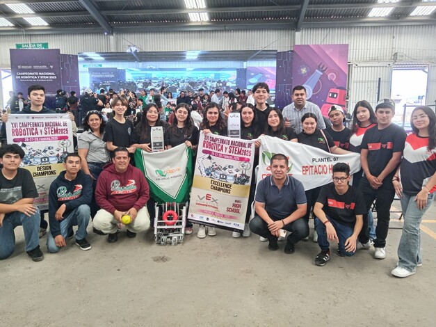 Talento imparable, alumnos de Cecytem arrasan en Nacional de Robótica