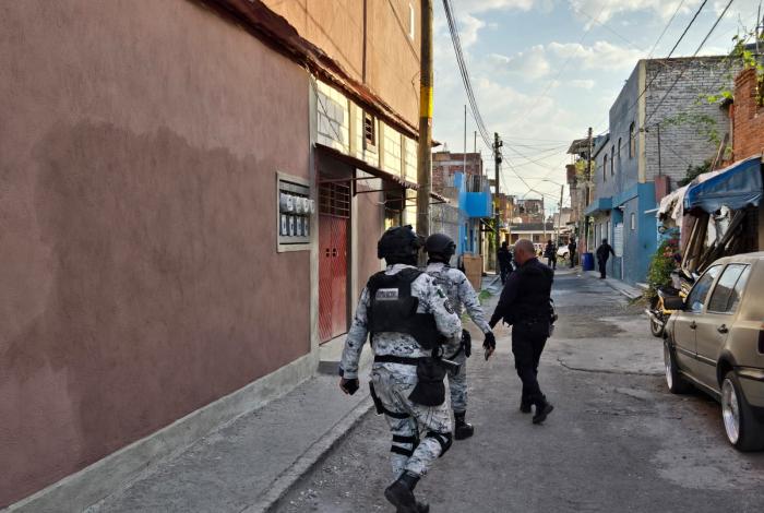 También en Zamora: atac4n vivienda y movilizan a las fuerzas del orden