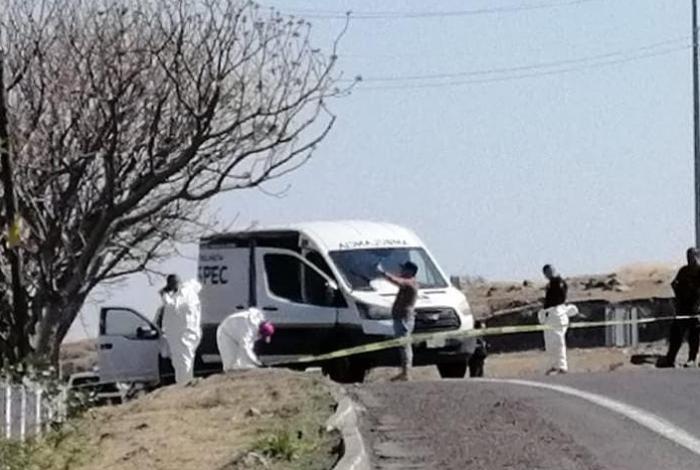 Tangancícuaro: encuentran cu3rpos de dos hombres con impactos de bala