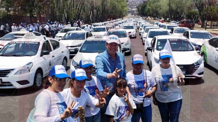 Taxistas respaldan proyectos de Alfonso