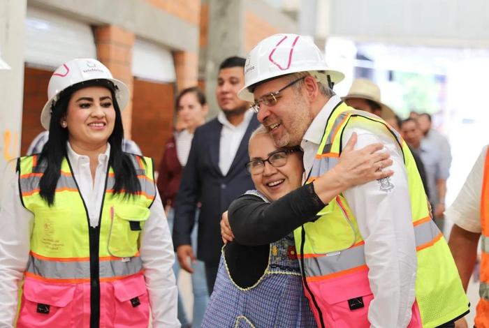 Teleférico conectará a miles con el nuevo Mercado Poniente de Uruapan: Bedolla
