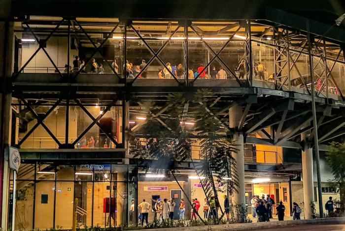 Teleférico de Uruapan supera los 18 mil usuarios al día: Bedolla