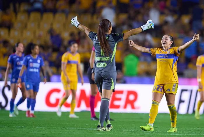 Tigres vence a Cruz Azul y avanza a la Final Femenil