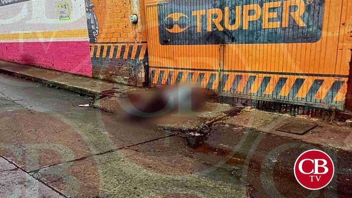 Tiroteo en Ziracuaretiro deja un secuestrador muerto y un joven fallecido