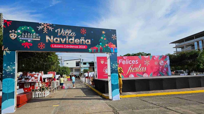 Todo listo para el Encendido del Pino Navideño y la inauguración de la Villa Navideña