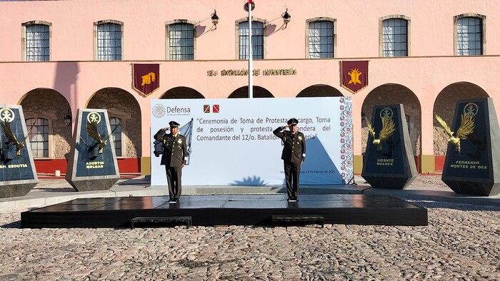 TOMA DE POSESIÓN Y PROTESTA DE BANDERA DEL COMANDANTE DEL 12/o. BATALLÓN DE INFANTERÍA.