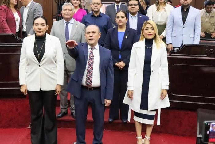 Toma protesta Marco Antonio Bravo como Auditor Superior de Michoacán