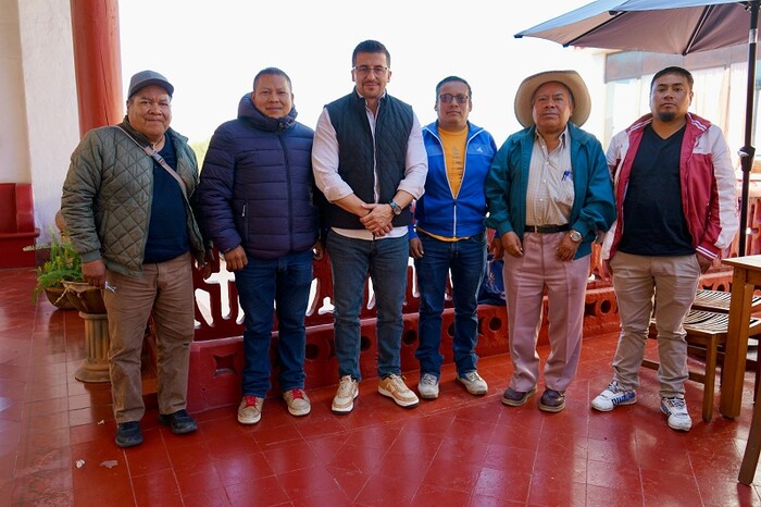 Toño Mendoza refuerza compromisos para la conservación del Lago de Pátzcuaro