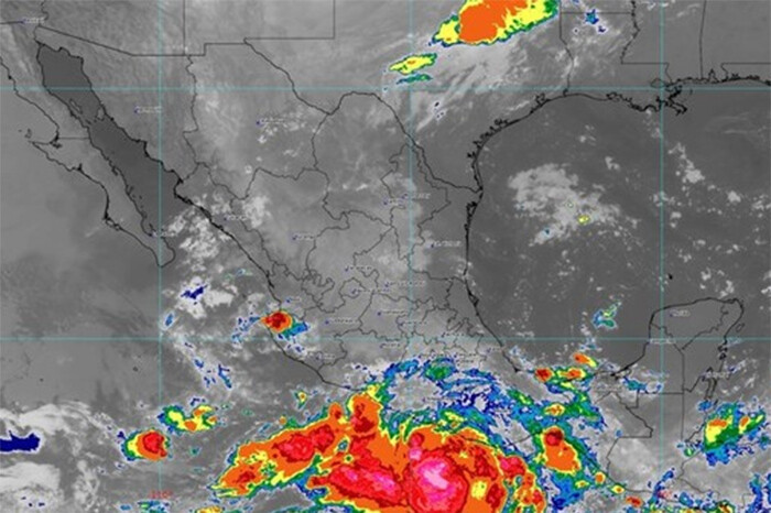 Tormenta tropical John provocará lluvias extraordinarias en Oaxaca y torrenciales en Chiapas y Guerrero