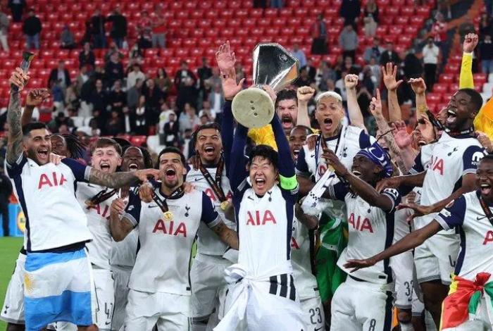 Tottenham se proclama campeón de la Europa League tras vencer Manchester United