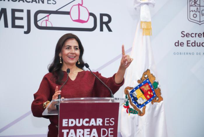 Trabaja SEE en recuperar la confianza del magisterio: Gabriela Molina