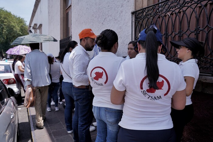 Trabajadores de Salud se manifiestan ahora en 21 hospitales de Michoacán