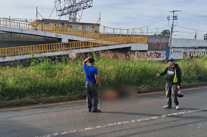 Transeúnte pierde la vida al ser atropellado bajo un puente peatonal en la salida a Salamanca