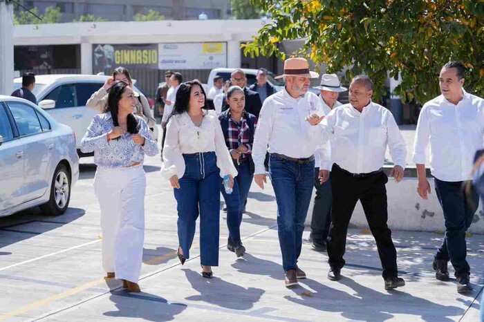 Transportistas respaldan teleférico de Morelia: Bedolla