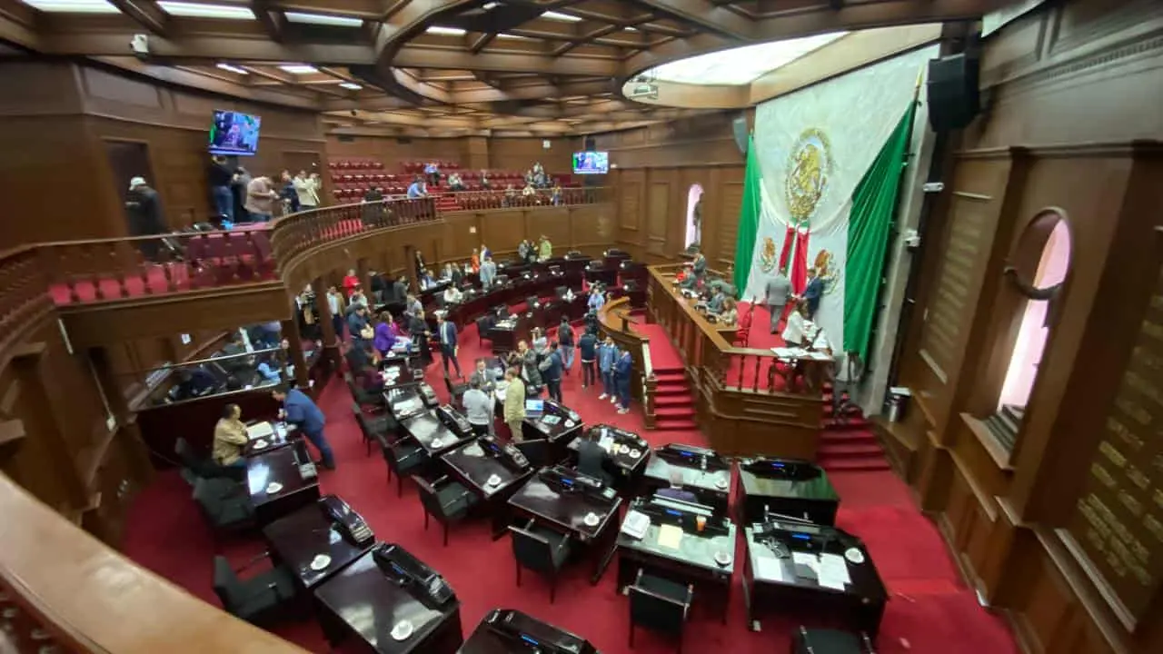 Tras dos semanas de pausa, se reanuda Sesión Ordinaria en el Congreso de Michoacán
