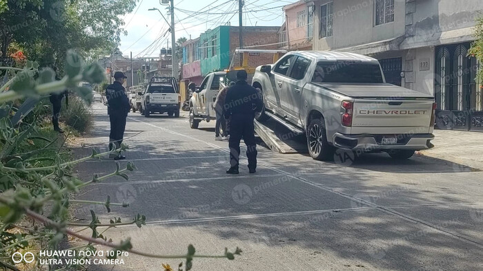 Tras persecución, recuperan camioneta robada; era del baleado en la salida a Quiroga