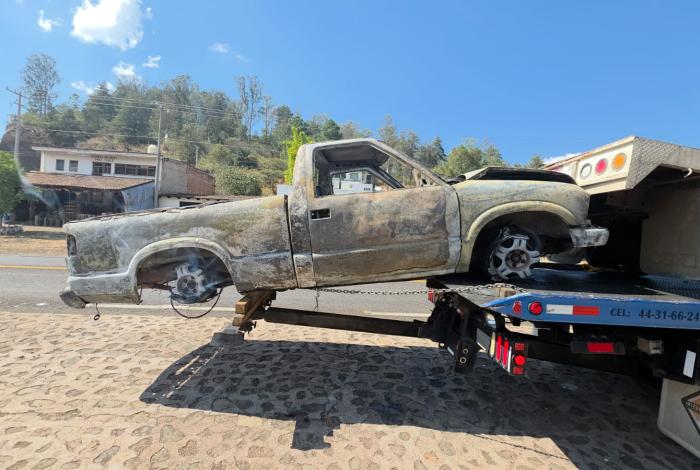 Tras violenta jornada, suspenden clases en Santa Fe de la Laguna