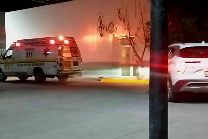 Trasladan a hospital a hombre herido por arma de fuego en Parácuaro