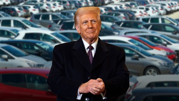 Trump amenaza a México con aranceles a autos mexicanos