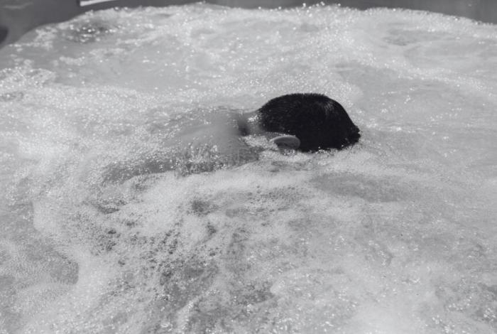 Turista moreliano muere electrocutado en jacuzzi de hotel en Guerrero