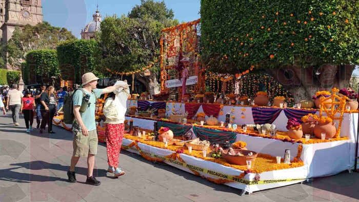 Turistas y visitantes han quedado cautivados por la ciudad de Morelia