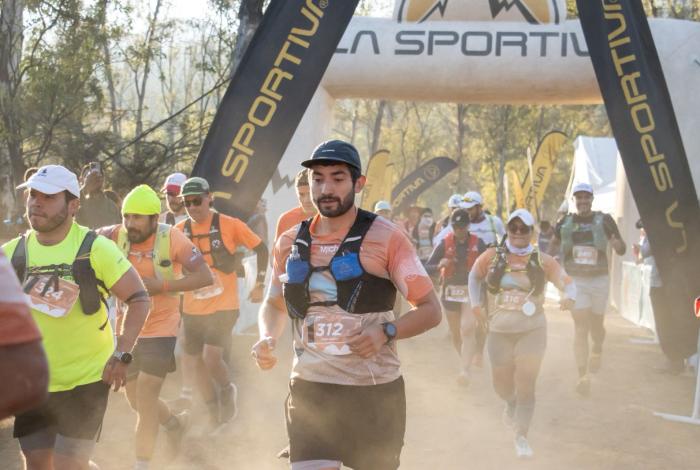 Ultra Senderos de los Lagos reúne a 550 atletas en la presa de Cointzio