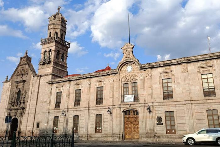 UMSNH, en posible desacato por obstaculizar funciones a director de Derecho