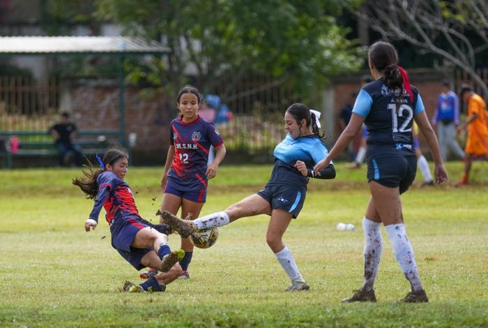UMSNH está imparable en el Torneo de Verano de la Liga Municipal