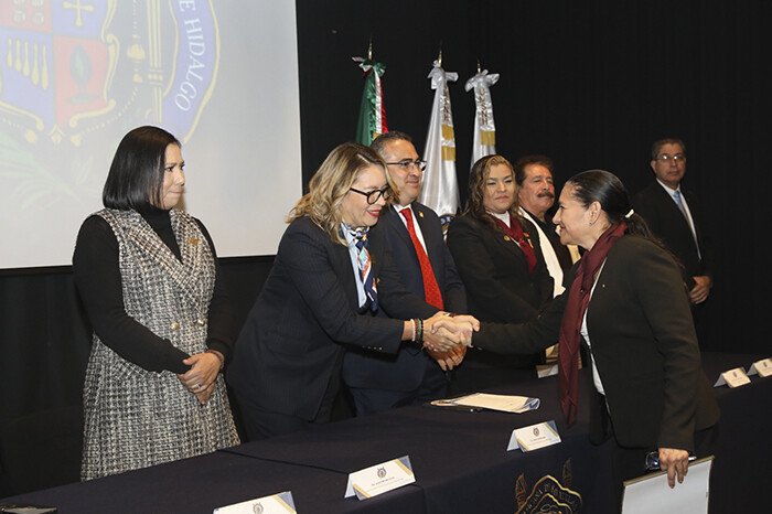 UMSNH ya no se encuentra entre las universidades en crisis: Tesorero