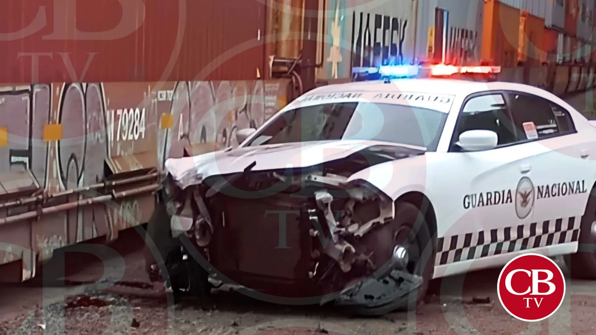 Una patrulla de la Guardia Nacional le quiso ganar el paso al tren en Pátzcuaro