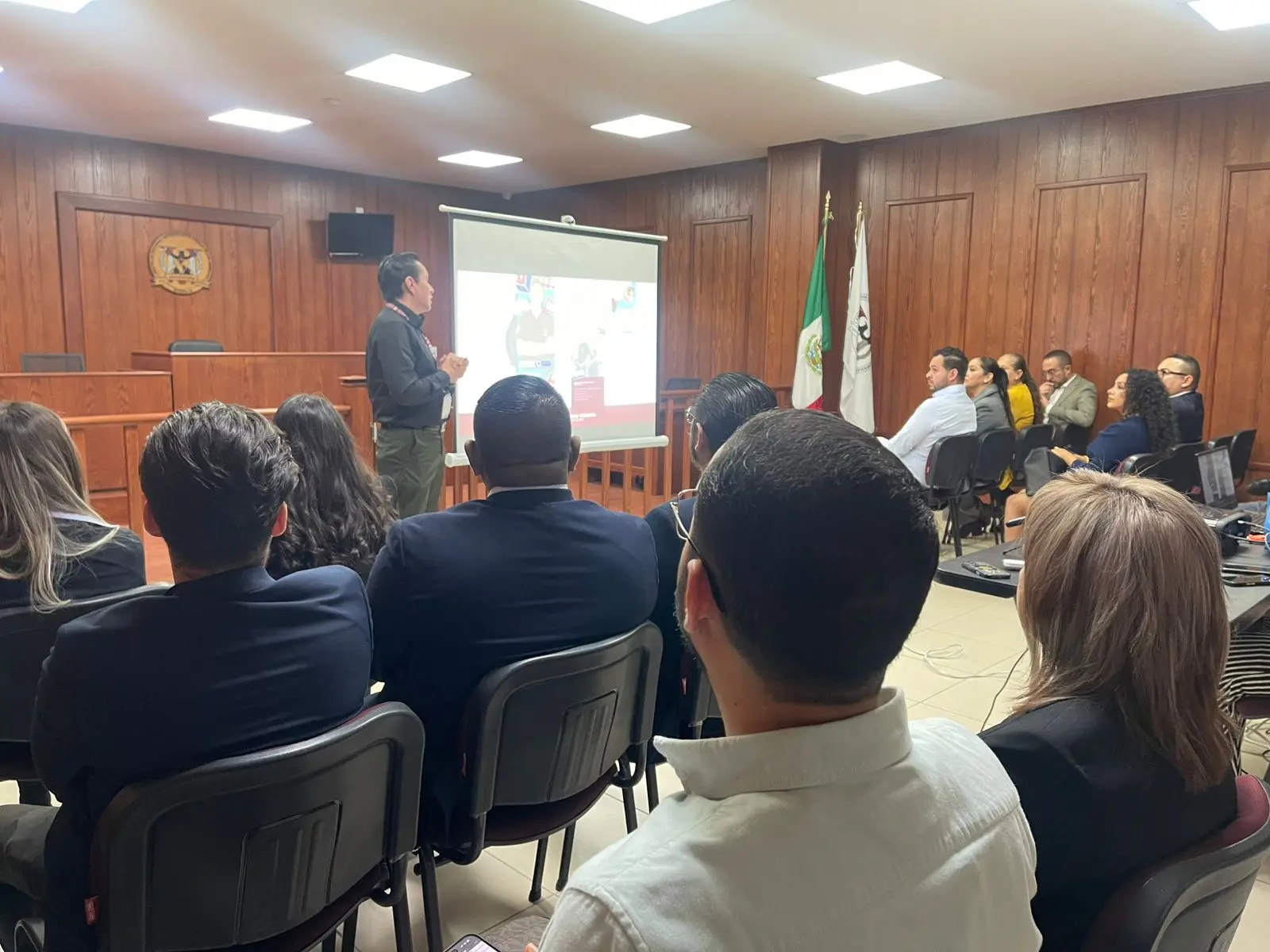 Universidad Vizcaya de Morelia crea lazos con Instituciones Públicas