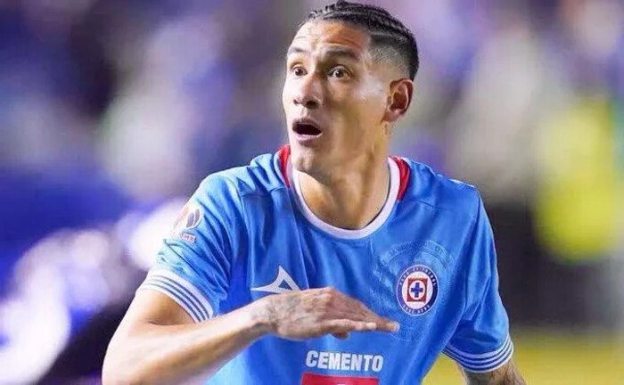 Uriel Antuna deja al Cruz Azul para reforzar a Tigres