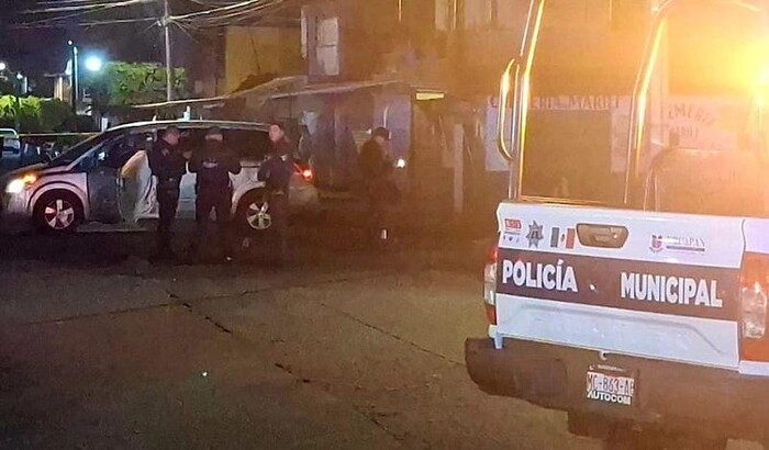 Uruapan: Sujetos armados asesinan a hombre a bordo de su camioneta