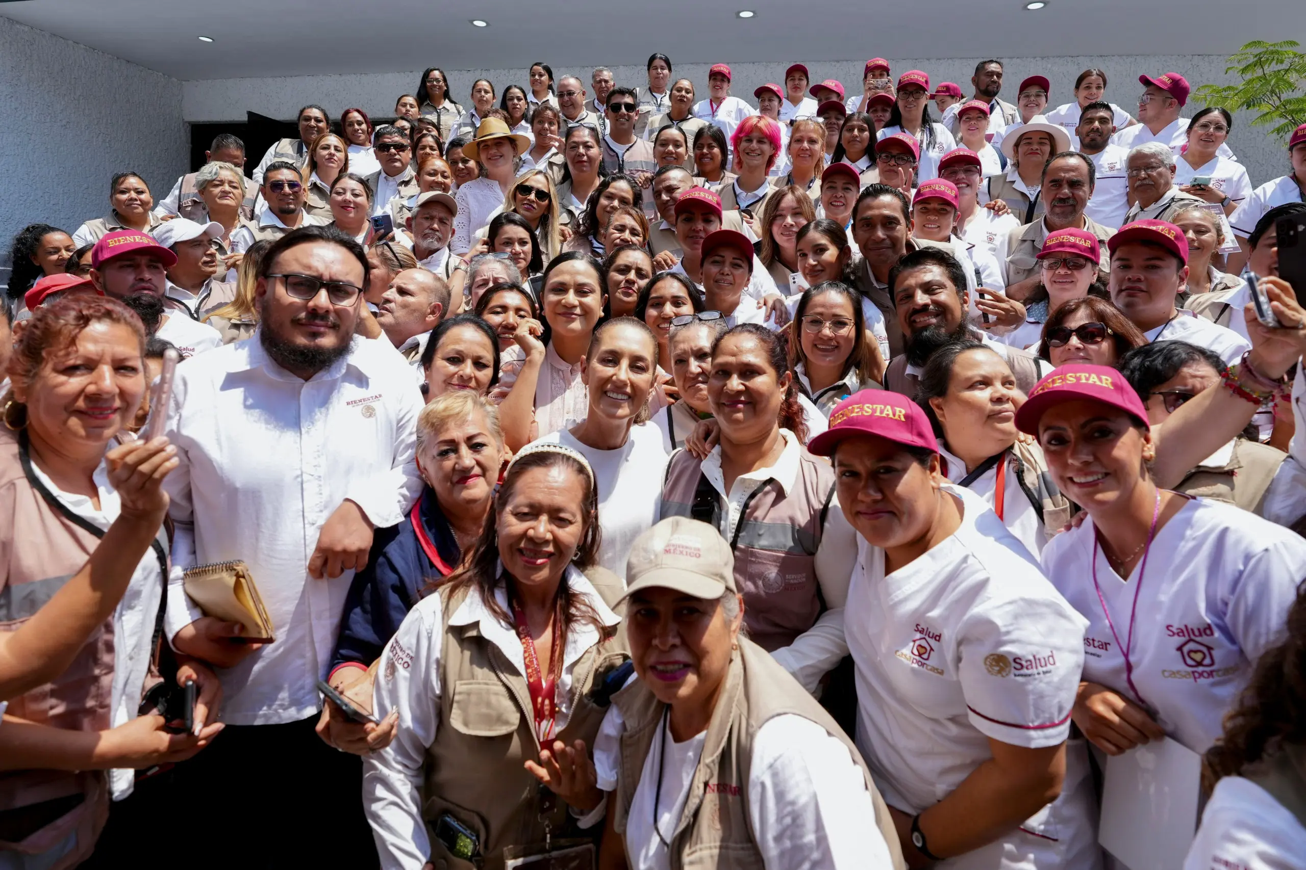 “USTEDES SON EL GOBIERNO EN LA CASA DE UN ADULTO MAYOR”: PRESIDENTA CLAUDIA SHEINBAUM ENCABEZA ASAMBLEA DE SALUD CASA POR CASA EN JALISCO