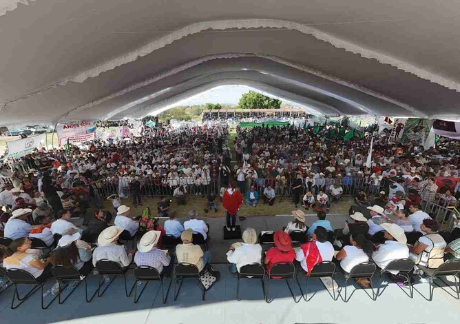 VAMOS A SEGUIR TRABAJANDO EN UN GOBIERNO QUE TOME EN CUENTA A LOS CAMPESINOS Y CAMPESINAS: CLAUDIA SHEINBAUM FIRMA ACUERDO POR LA SOBERANÍA ALIMENTARIA