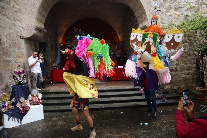 Vengan todos mis muchachos a bailar en el Sexto Festival del Torito de Petate de Morelia  