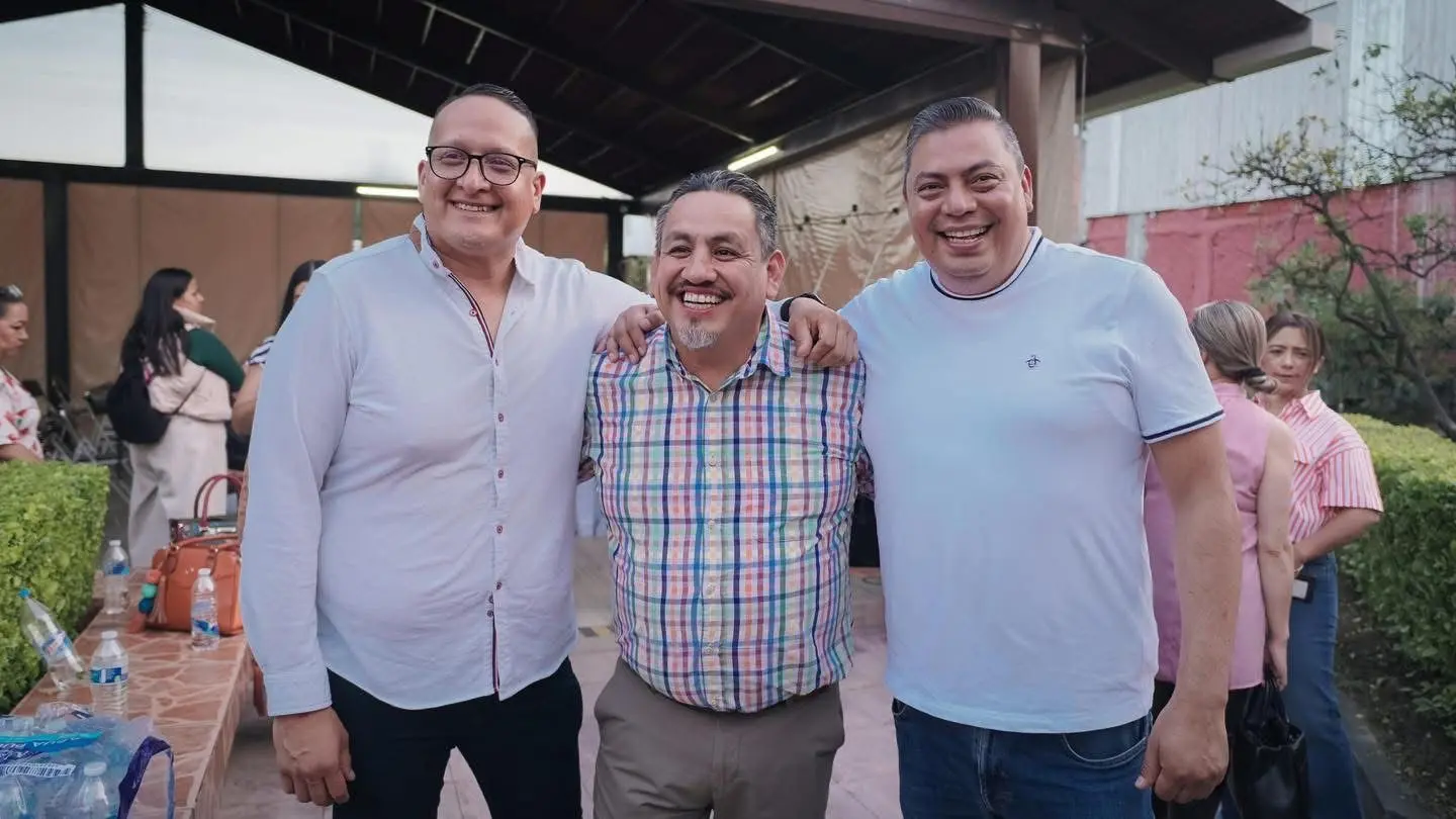 Víctor Manríquez cierra filas con liderazgos de Movimiento Ciudadano en Uruapan