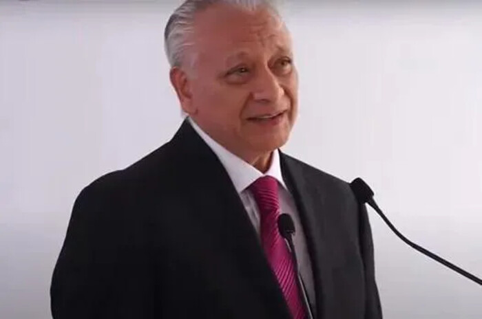 Víctor Rodríguez Padilla asume como director de Pemex