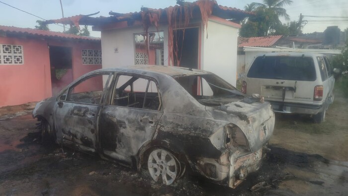 #Video | Asesinan a 7 miembros de una familia y queman su casa en Acapulco 