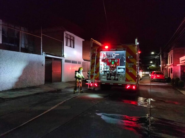 #Video | Bomberos estatales atienden reporte de incendio en la colonia Molino de Parras 